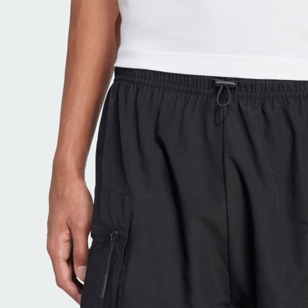 送料無料 いつまで Black - Shorts Woven Escape City adidas | with Shipping Free 服＆ファッション小物