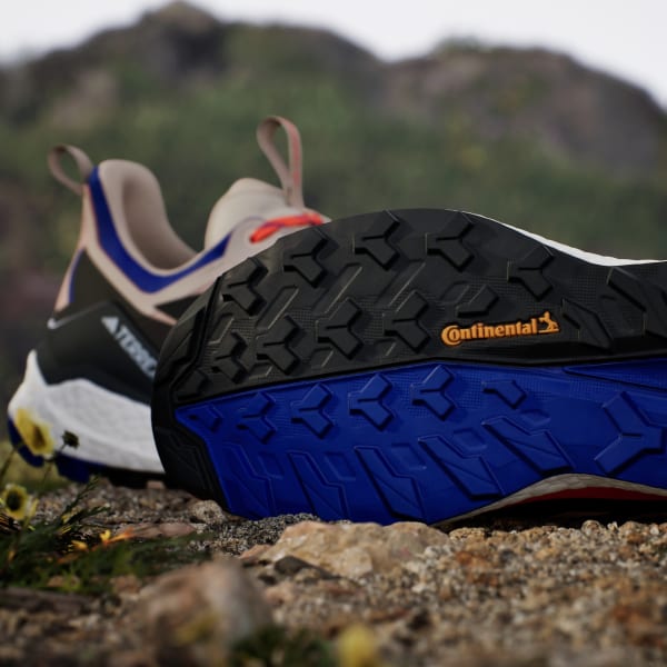 Terrex Free Hiker 2.0 Low Hiking Shoes