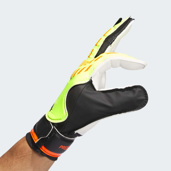 Yellow Predator Training Goalkeeper Gloves