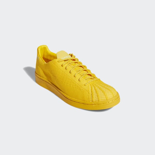 adidas Pharrell Williams Superstar Primeknit Sko Gull adidas Pharrell Williams Superstar Primeknit Sko Gull