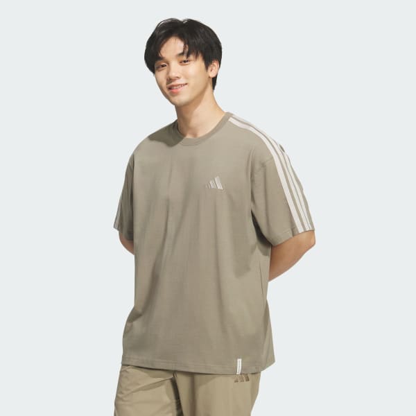 ブラウン エッセンシャルズ プラス ルーズフィット スリーストライプス シングルジャージー半袖Tシャツ