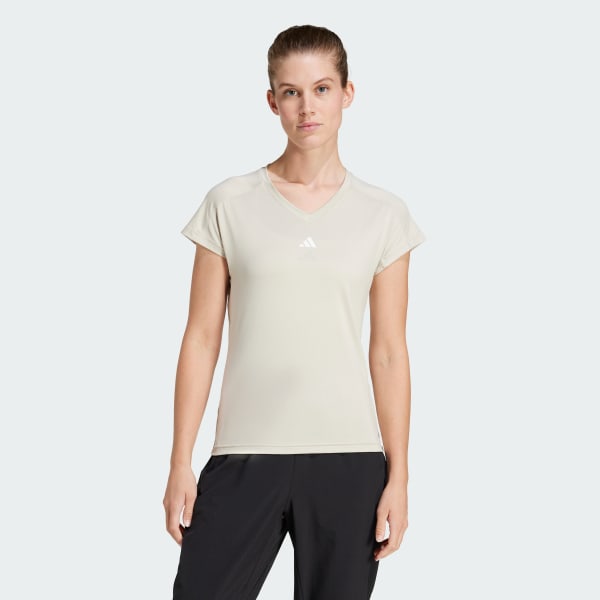 Beige AEROREADY Train Essentials Minimal Branding V-hals T-shirt