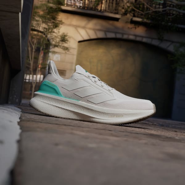 Ultraboost_5x_Shoes_Grey_JQ907