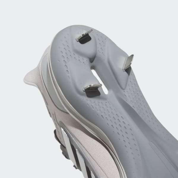 Lightest baseball cleats 2018 discount
