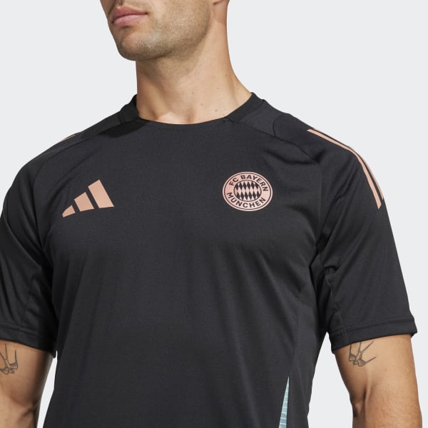 adidas バイエルン　ジャージ　tiro 19 FC_24_JI5272_db41_detail.tiff.jpg