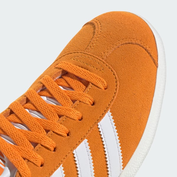 Orange adidas gazelle og online