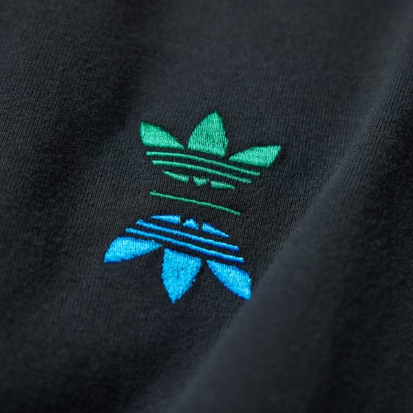 Negro Polera con Cuello Alto Rolling Links