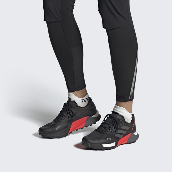 Negro TERREX AGRAVIC ULTRA