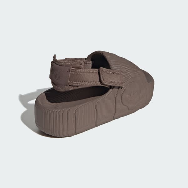アディダス アディレッタ 22 XLG サンダル / Adilette 22 XLG アディダス アディレッタ 22 XLG サンダル / Adilette 22 XLG