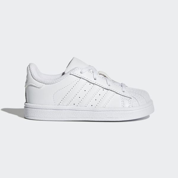 superstar wit