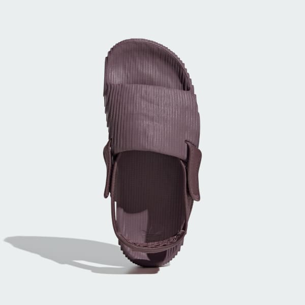 Chinelo Adilette 22 XLG - Roxo adidas | adidas Brasil