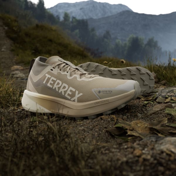 国内配送 adidas TERREX AGRAVIC GORE-TEX BLANCH CARGO/ALUMINA Terrex_Agravic_GTX_Trail_Runni