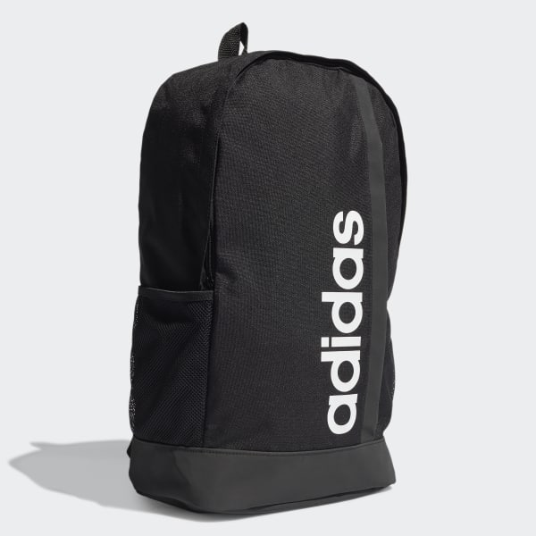 Negro Mochila Essentials Logo
