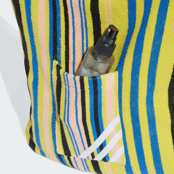 Multicolor Packable Towel