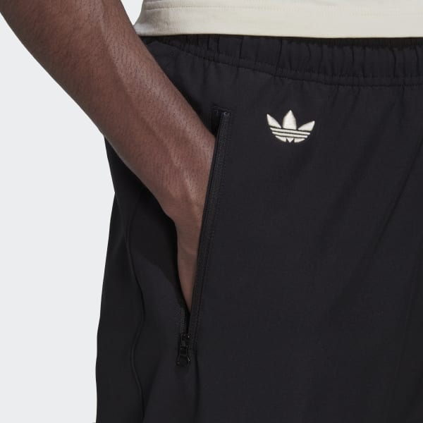 Svart Adicolor Neuclassics Track Pants TU082