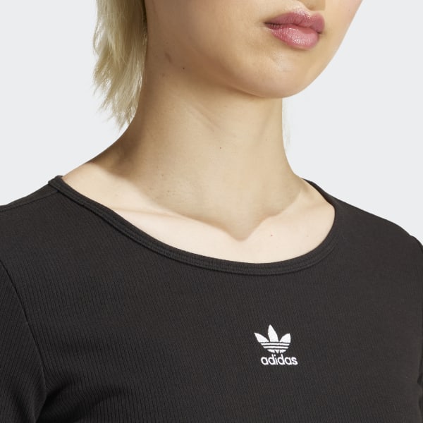 エッセンシャルズ リブ クロップ　アディダスオリジナルス エッセンシャルズ クロップ半袖Tシャツ / アディダスオリジナル