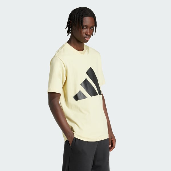 Amarillo Playera Essentials Logo Grande