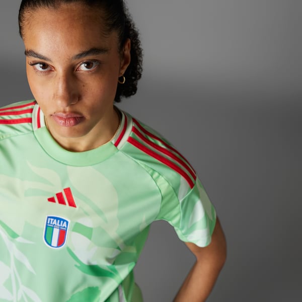 สีเขียว เสื้อฟุตบอลหญิงชุดเยือน Italy 25