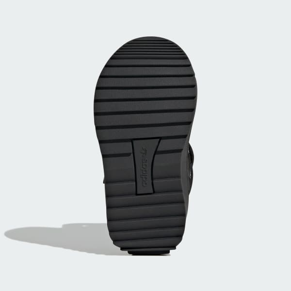 Sort Superstar Winter Trek Kids sko