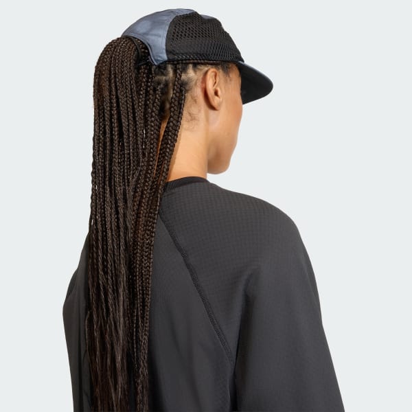 Nero Cappellino Running Graphic