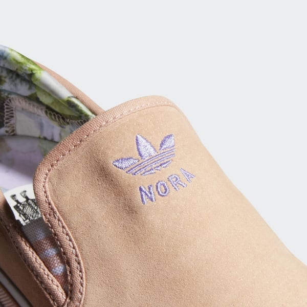 Adidas sabalo slip nora hotsell
