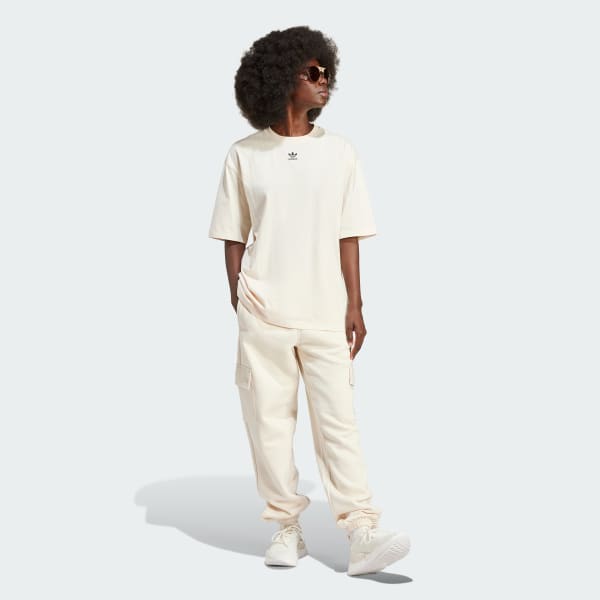 White shirt and jogger pants online