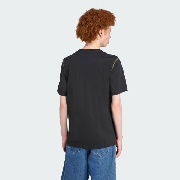 noir T-shirt graphique en détresse