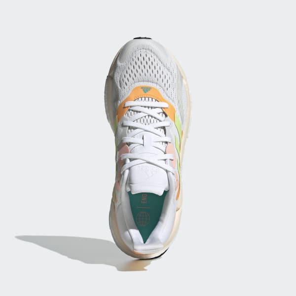 White Solarboost 4 Shoes LSW17
