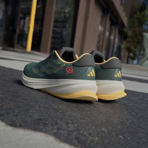 本日限定値下限定モデルアディダスSUPERNOVA RISE EARTH DAY Amazon.com | Supernova Earth Day Shoes | Road Running