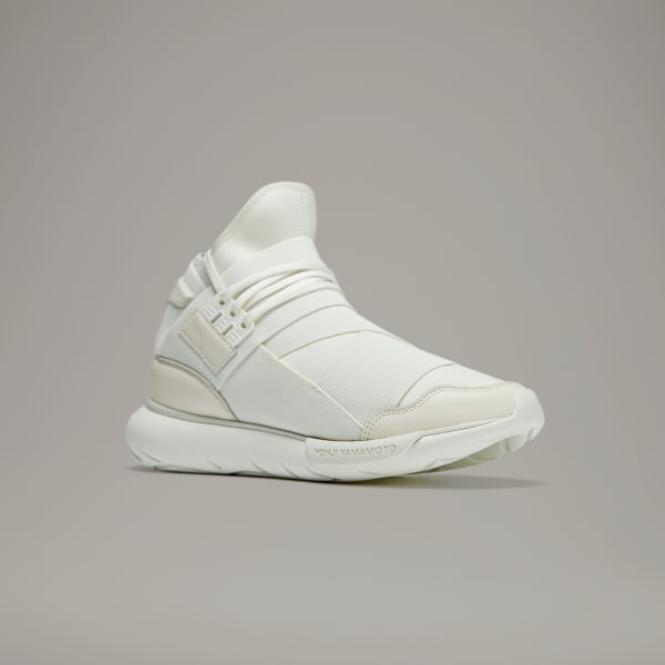 Hvit Y-3 Qasa