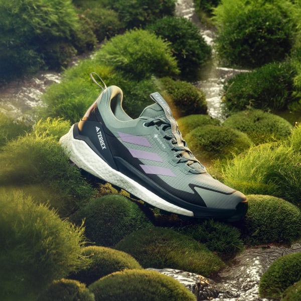 Gore tex low hikers 2025