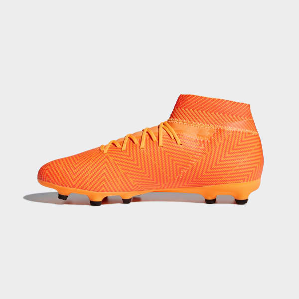 zapatos de futbol adidas naranjos