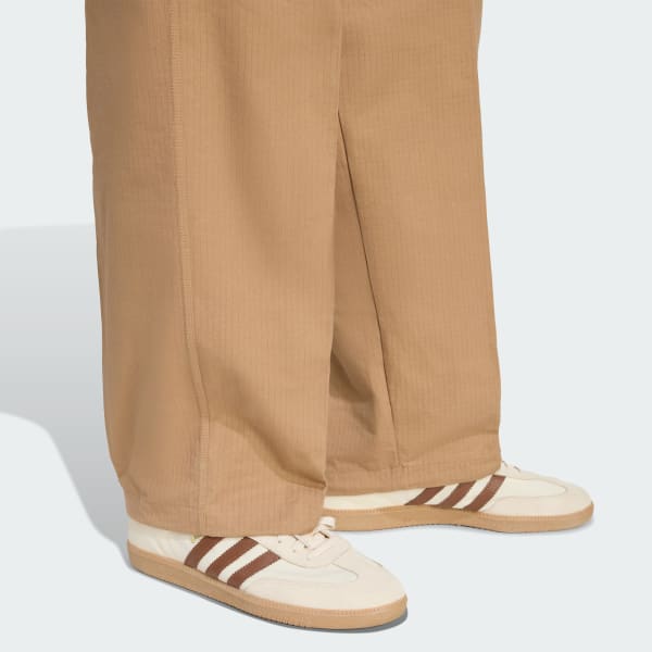 Trefoil Essentials Woven