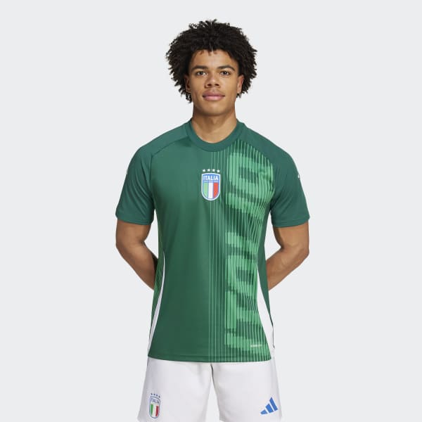 adidas イタリア代表 ウィンドブレーカー IW7950_db21_model.jpg