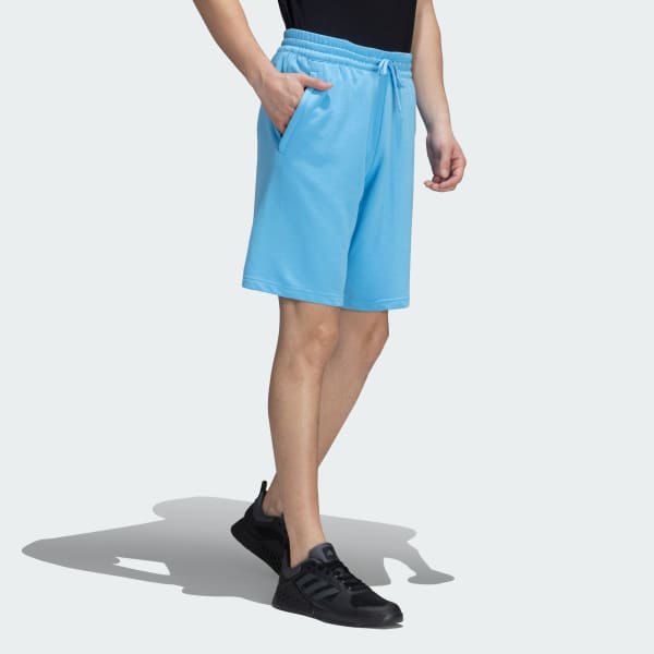 Blue MUST HAVE BADGE OF SPORT SHORTS