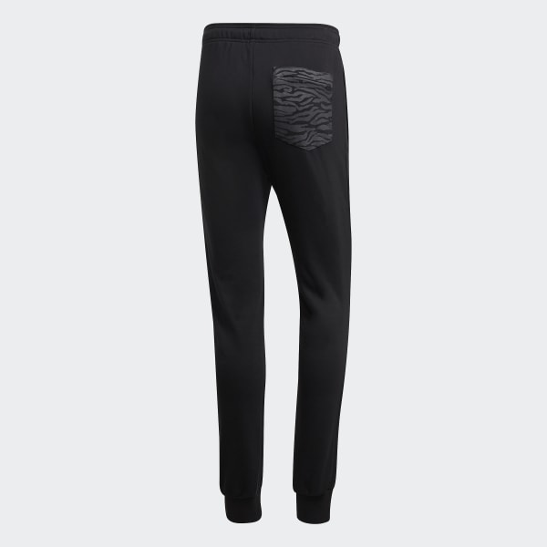 Adidas año chino colombia sales