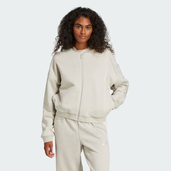 Essentials Contemporary Logo Bomberjack
