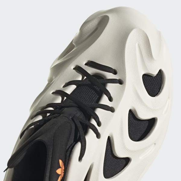 【数量限定】 White adifom Sneakers Q 靴