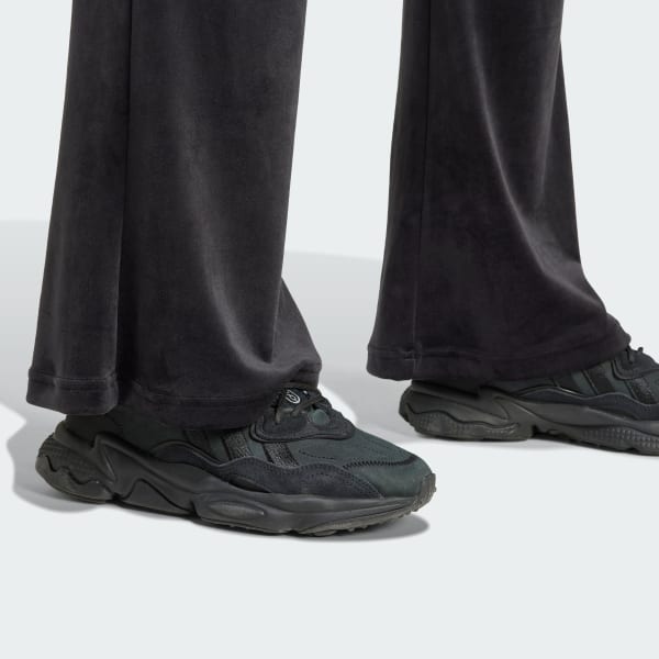 Black velvet adidas pants outlet