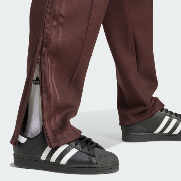 アディダスオリジナルス ブラウン トラックパンツ（ジャージ）/ adidas トラックパンツ（ジェンダー