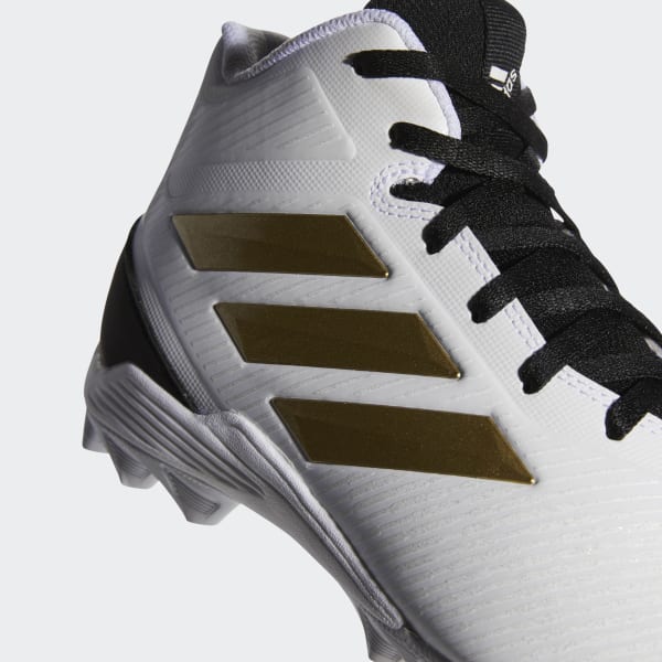 freak mid molded cleats