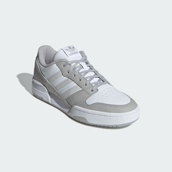 White Team Court 2.0 STR Shoes