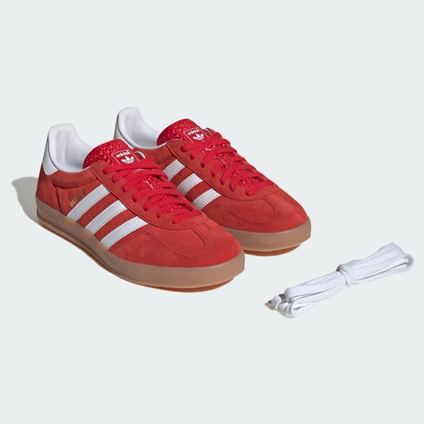 adidas rojos gamuza