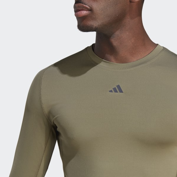 Adidas men's training essentials tech long clearance sleeve tee