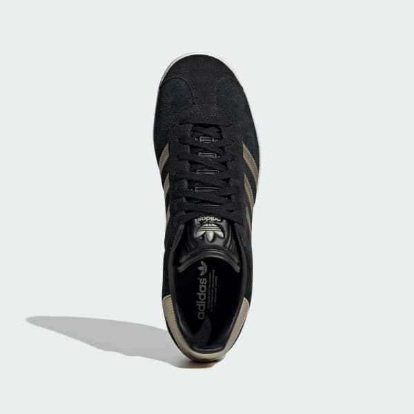 Adidas all black gazelle deals