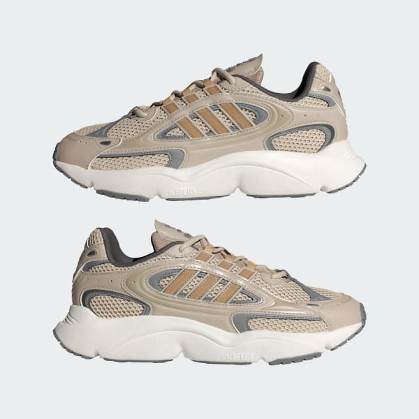 Scarpe adidas beige store