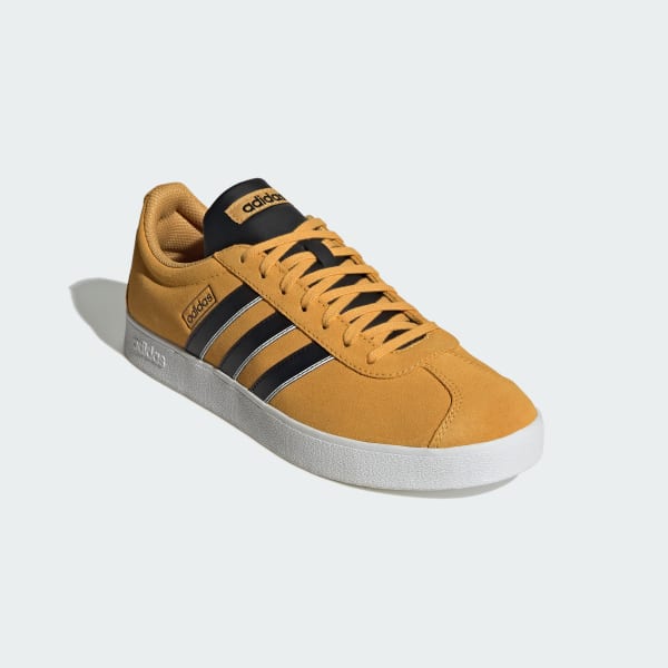  adidas Men's VL Court Lifestyle Skateboarding Suede Skate Shoe,  Preloved Yellow/Black/Black Blue Metallic, 4.5