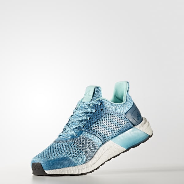 tênis ultraboost st