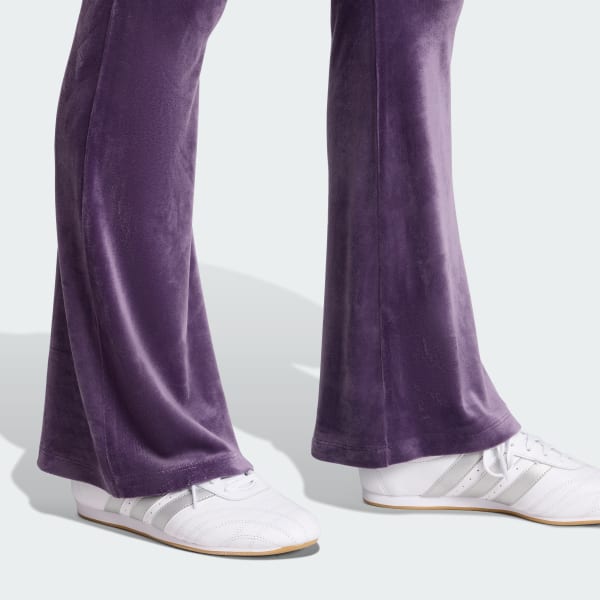 Essentials Velvet Flared Legging