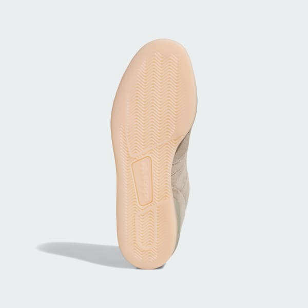 Beige Rivalry Lux Low Shoes